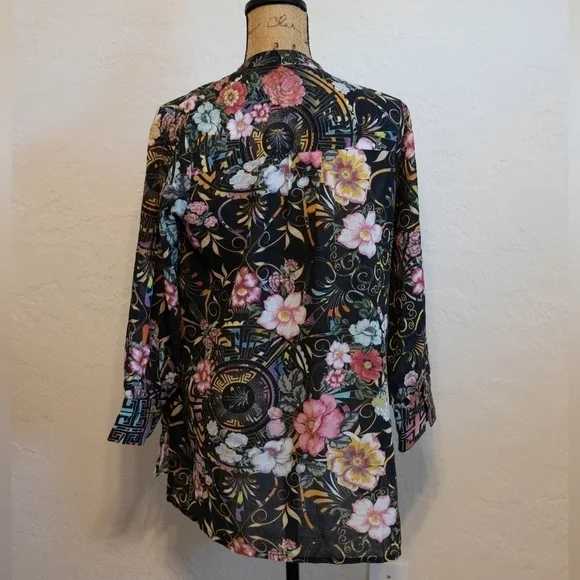 Johnny Was XS Floral Pattern Cottom Long Sleeve Bouse Tunic Ladies Peace Voyager - Picture 3 of 6